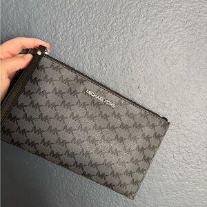 Michael Kors Black and Gray Wristlet